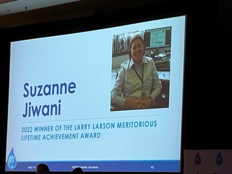 Screen showing Suzanne Jiwani as recipient of ASFPM's Larry Larson Lifetime Achievement Award