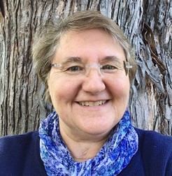 Headshot of Carmelita Nelson