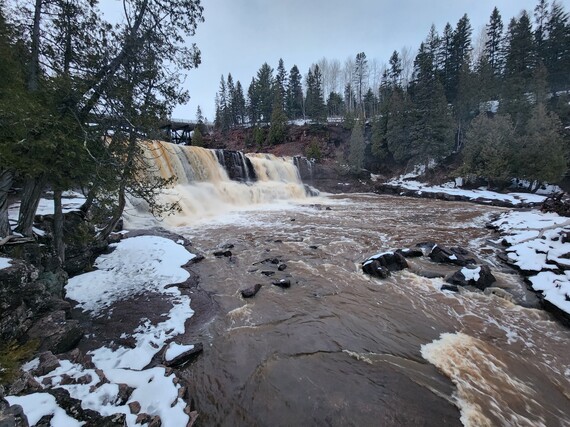 Picture of Gooseberry Falls in Spring 2023