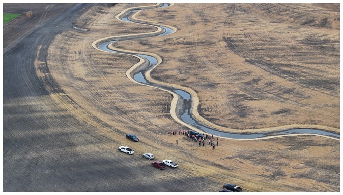 BdSWD groundbreaking ceremony along the newly restored channel of the Mustinka River. 