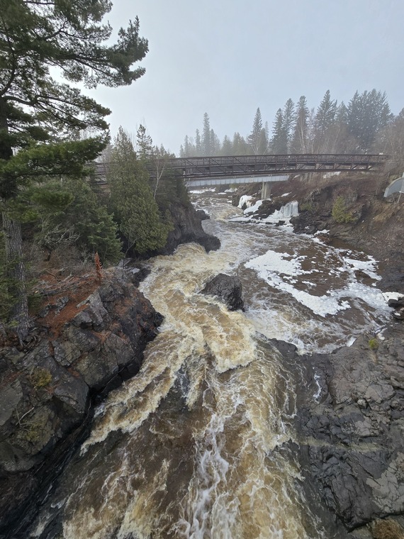 Lester River High water conditions April 16, 2026