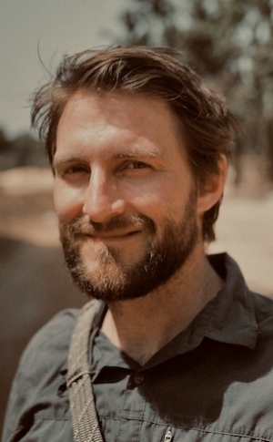 Charlie Davis Headshot