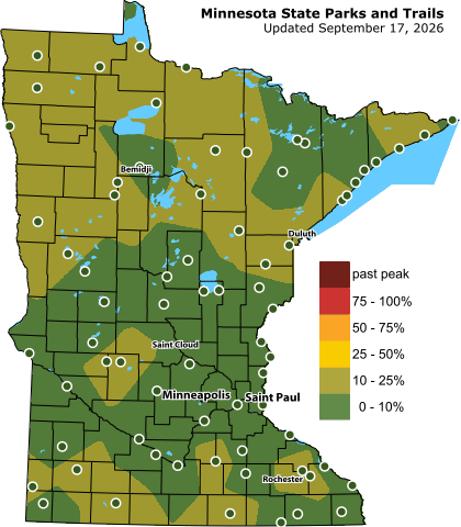Map of Minnesota shows 10-25% fall color spreading across the state. 