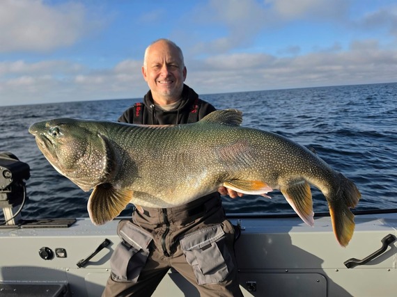 Picture of a large Lake Trout 