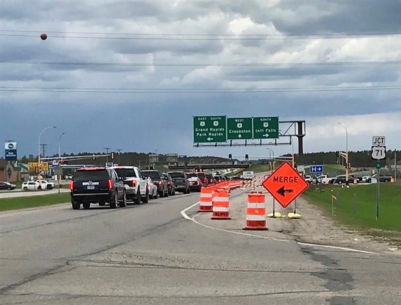 Lane closures on Highway 197