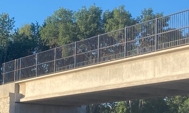 close up view of bridge