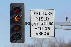 Flashing yellow arrow at intersection