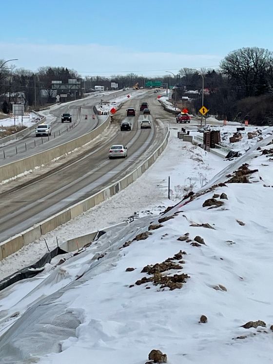 Photo of eastbound traffic on Interstate 90 in Austin, Minnesota, on December 21, 2024, after construction was opened up.