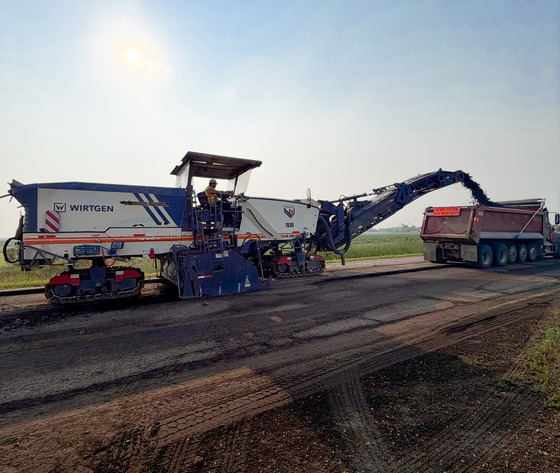 Milling on Highway 114