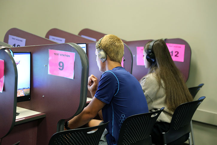 Exam stations at DVS