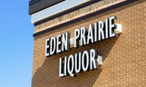 Eden Prairie Liquor store sign near Lunds & Byerly's