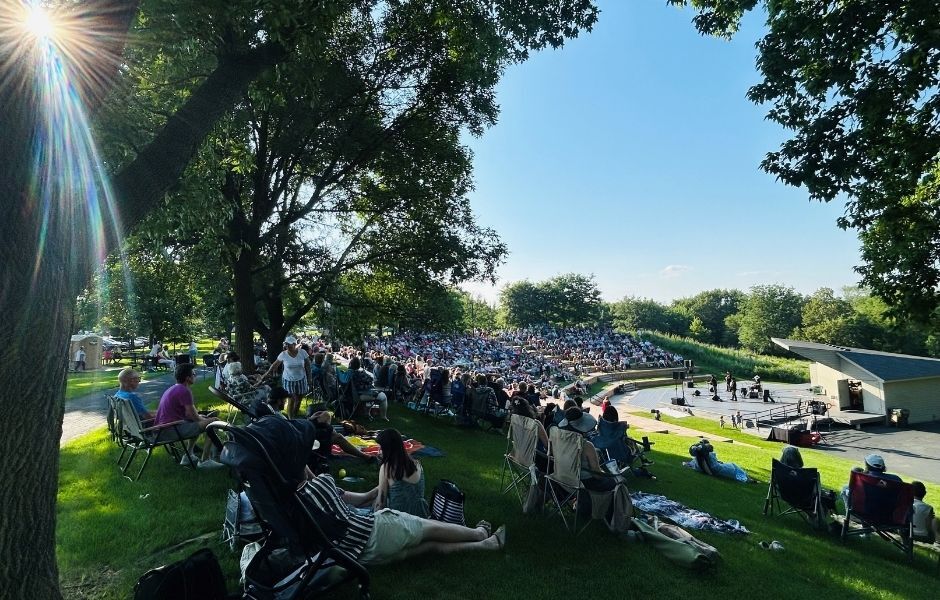 Starring at Staring Audience during Church of Cash concert