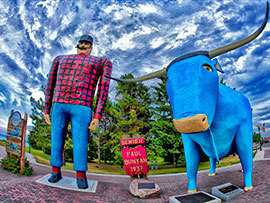 Paul bunyan statue in Bemidji