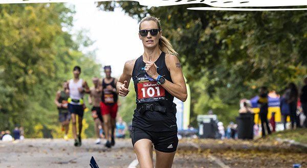 Carrie Tollefson competes in the Twin Cities Marathon / Twin Cities in Motion