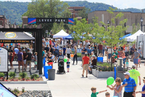 Live at the Levee Winona festival / Credit: Visit Winona