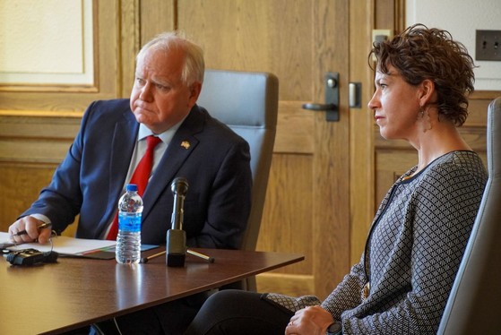 Governor Walz listens during roundtable discussion.