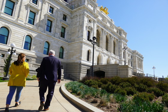 Governor and Lt. Governor Walk to Capitol 