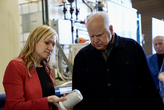 Governor Tours St. Cloud Wastewater Treatment Plant