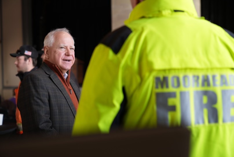 Governor Walz speaks with Moorhead Firefighters