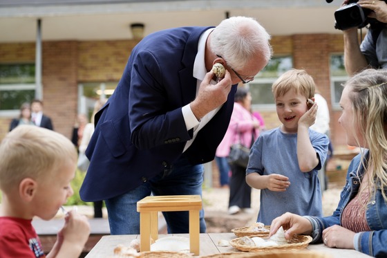 Governor Walz tours an outdoor classroom at a child care facility in Minnetonka