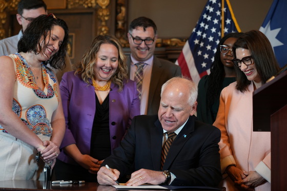 Governor Walz signs junk fees bill into law