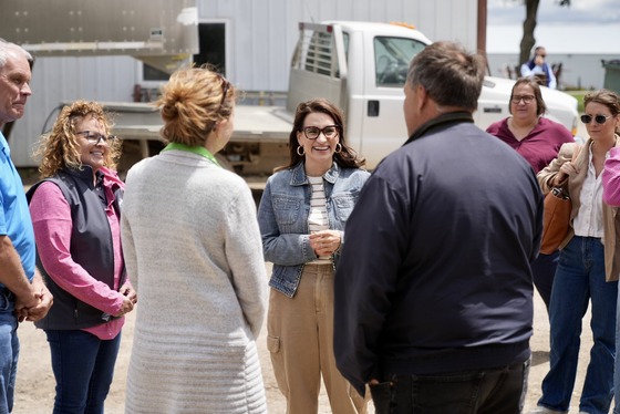 Lt. Governor Flanagan tours dairy farm in southern Minnesota 