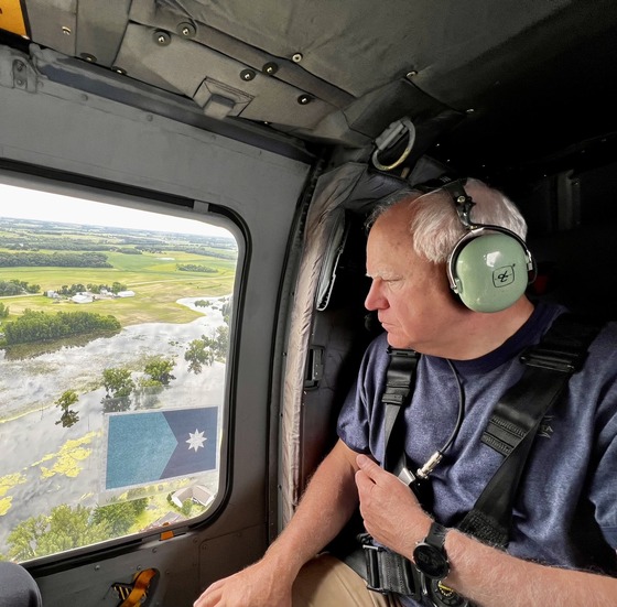 Governor Walz surveys flood damage