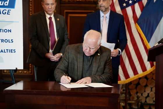 Governor Walz signs Executive Order 25-01