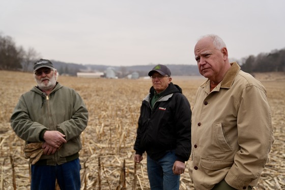 Governor Walz meets with farmers to hear about the impact of tariffs