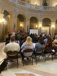 Attendees in the Rotunda for Clinics at the Capitol