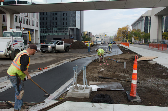 Paving new cycle track on Washington Avenue