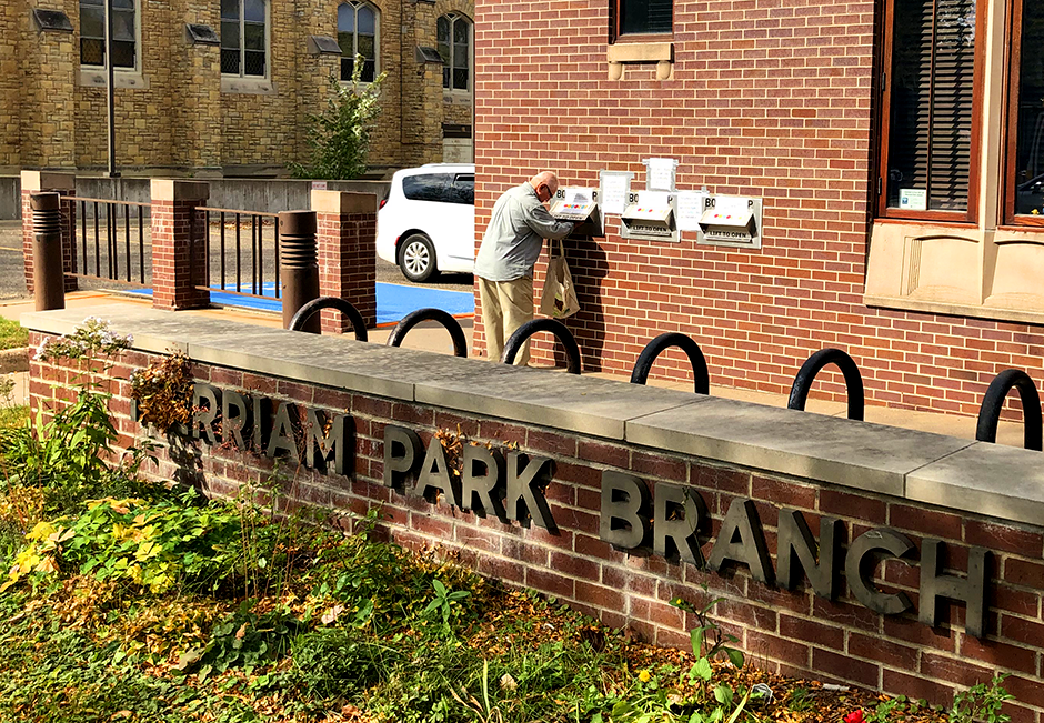 Picture of a library