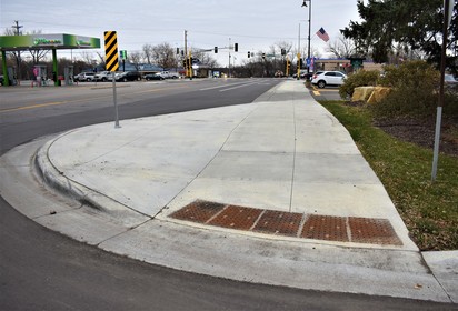 Concrete bumpout at Kelly Avenue