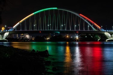 Lowry bridge
