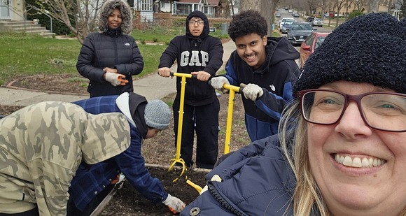 Beloved Community Minneapolis staff and volunteers prepare boulevard gardens