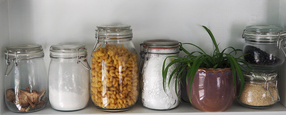 Plastic free kitchen storage