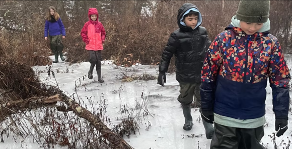 Kids in snow at woodlake nature center
