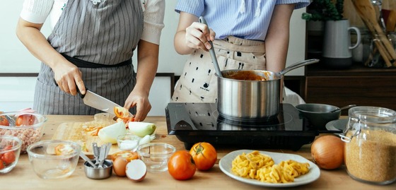 Save Food, Spend Less: Cooking creatively