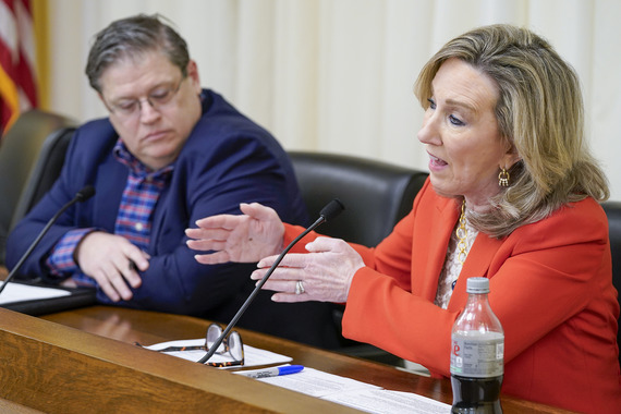 Testifiers on HF1277