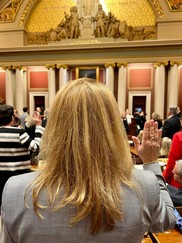 Anderson taking oath of office