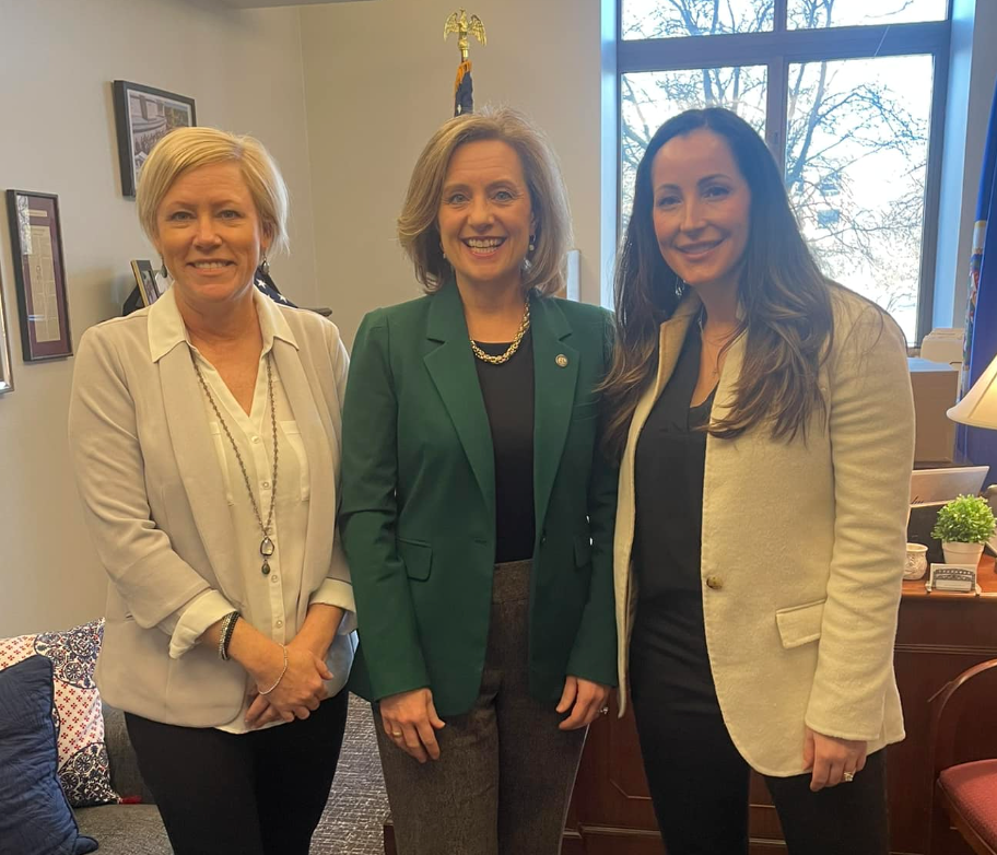 Robbins with Drs. Colby and Schultz