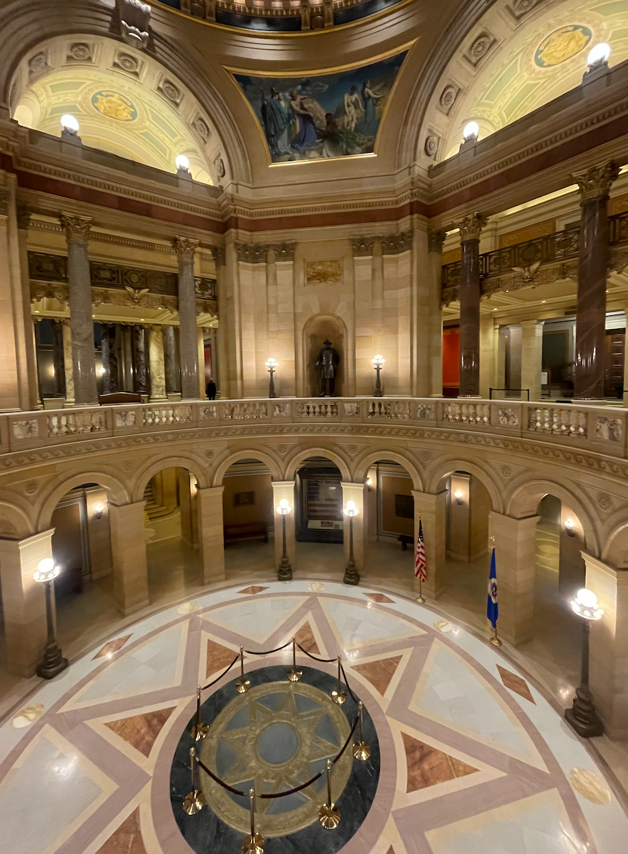 Capitol rotunda in the early morning