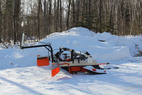 Carey Lake Grooming Equipment