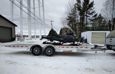  Ski-Doo Skandic LE snowmobile on utility trailer