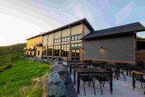 Charlie’s Alpine Bistro