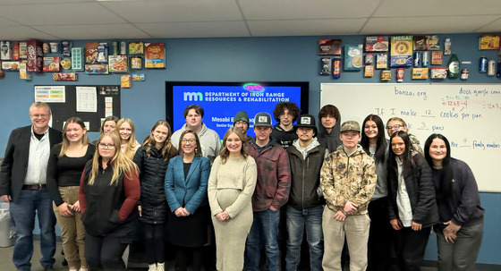 Iron Range Resources & Rehabilitation staff with Mesabi East students
