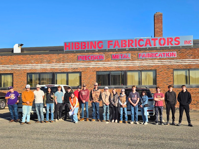Mountain Iron Buhl Students at Hibbing Fabricators