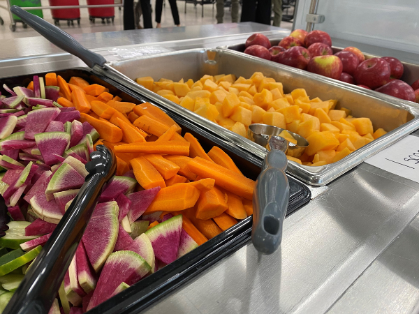 local vegetables in school lunch buffet or salad bar