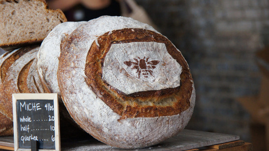 bread loaf with bee design