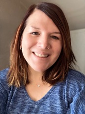 Headshot: Jen Johnson